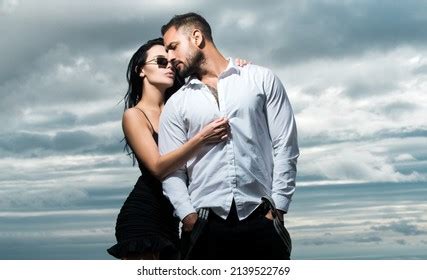 foto sensual casal|429,980 imágenes, fotos de stock, objetos en 3D y。